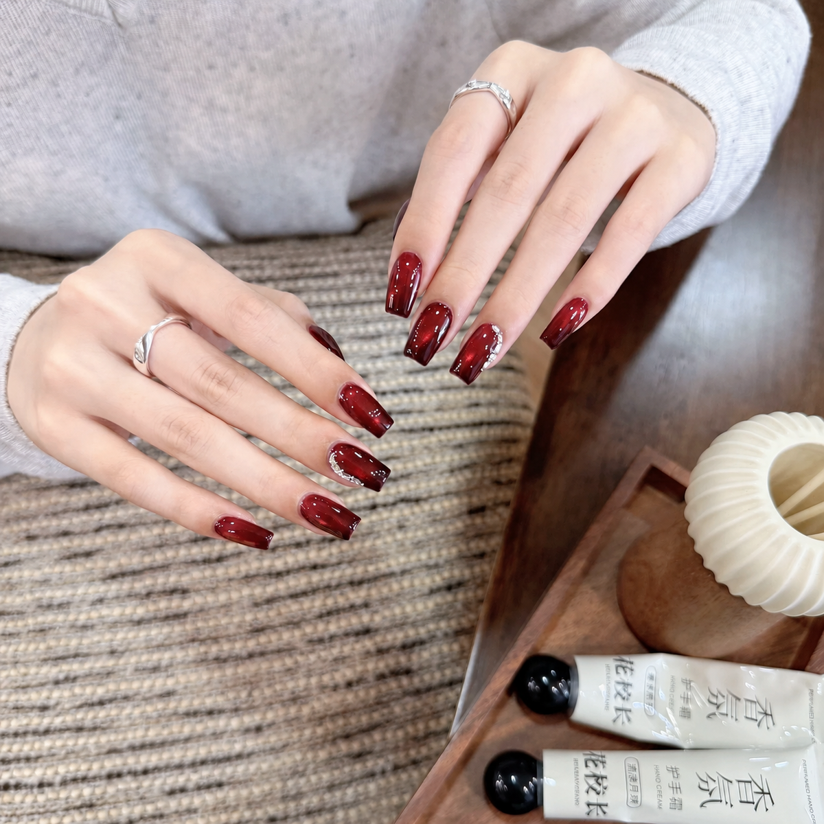 Flower Principal Paw Paw Cat Eye Gel Polish, Color #08