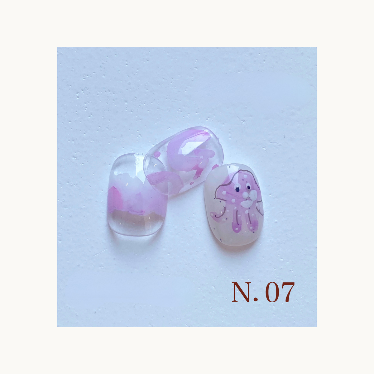 Pastel Lilac Glow blooming ink nail art sample