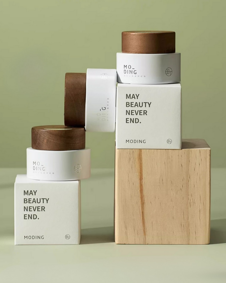 MODING professional pot gels with thick, stable textures designed for sculpting, extensions, overlays, and precise structure work.