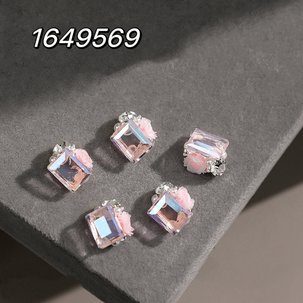 NF Select 10*12mm Transparent Bottom Right Rectangle Pile Diamond with Rose Camellia Pearl Collection
