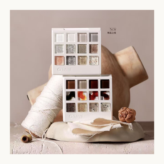 TAYE Magic Cube Art Texture Gel palettes featuring Stone Texture and Amber Luminous collections, designed for layered nail art, texture effects, and warm autumn styles.