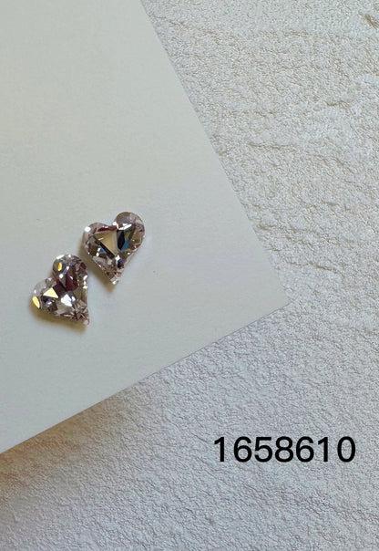 Nail Formula 8*9mm Heart Crystal K9 4pcs