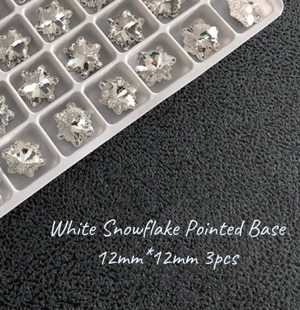 Nail Formula White Snowflake Pointed Base 3pcs
