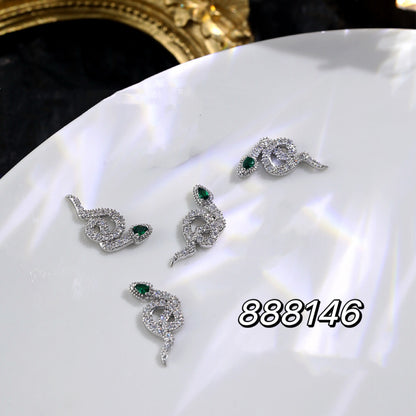 NF Select Snake Diamond Nail Decor Collection