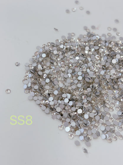 White Flat Base Diamond Collection