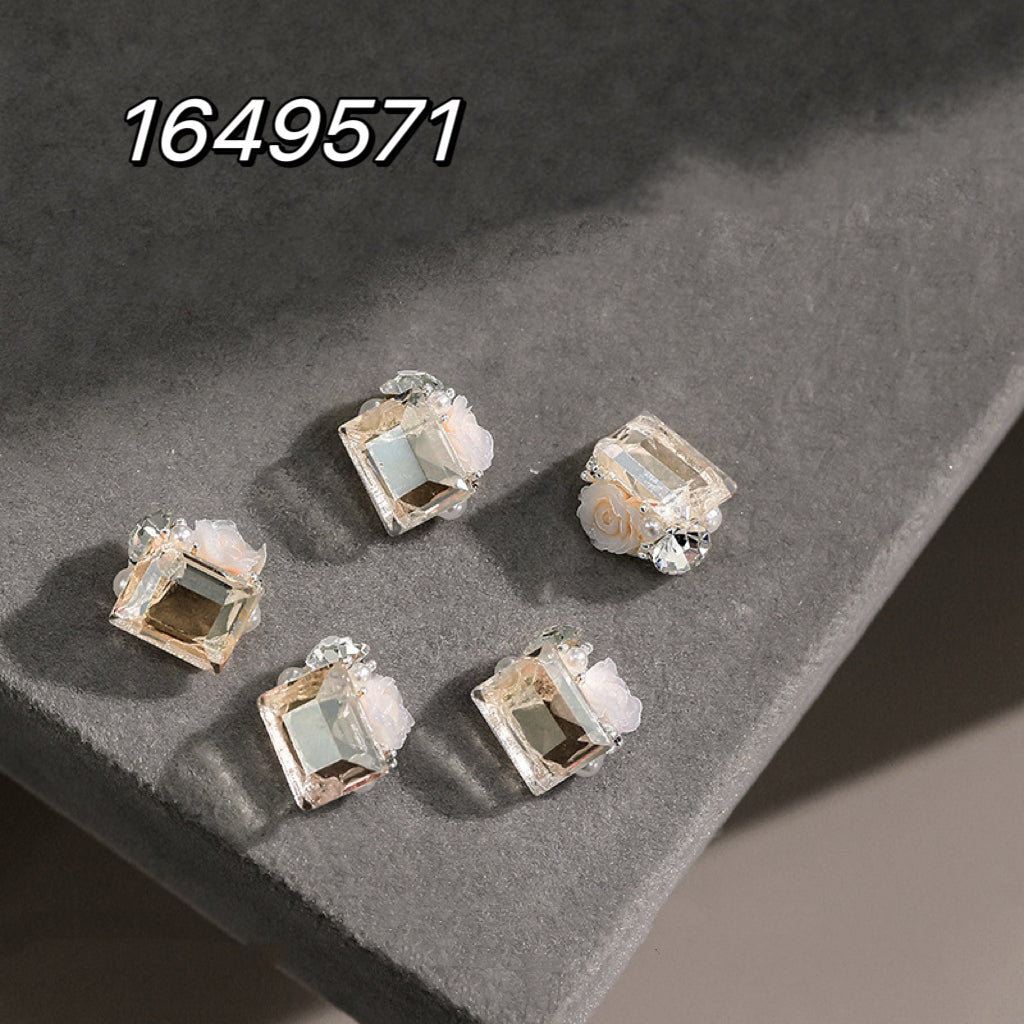 NF Select 10*12mm Transparent Bottom Right Rectangle Pile Diamond with Rose Camellia Pearl Collection