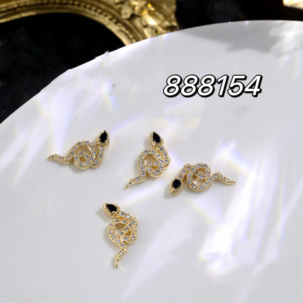 NF Select Snake Diamond Nail Decor Collection