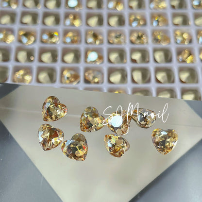 Nail Formula 8*8mm Heart Crystal K9 4pcs