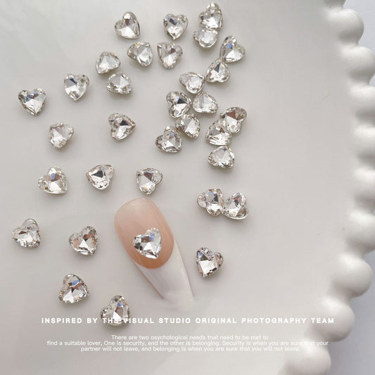 Nail Formula Pointed Base 6*6mm Heart Diamond 6pcs