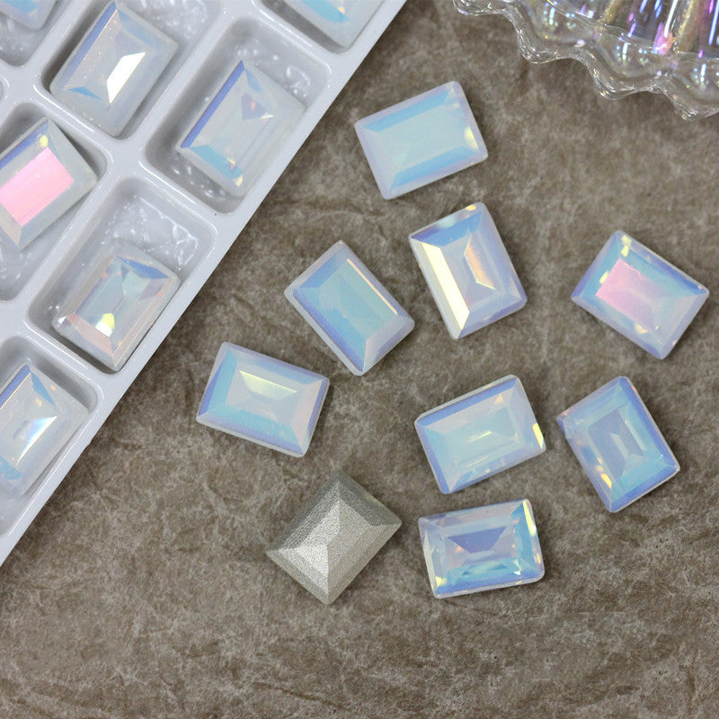 Nail Formula Pointed Base Egg White Diamond