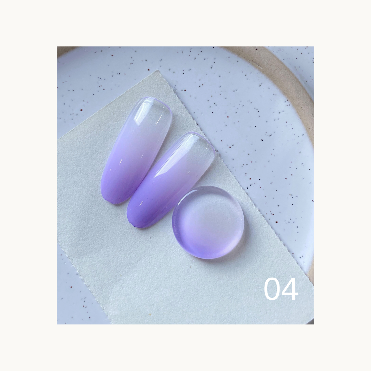 QINGYOU purple gradient gel swatches with a round sample, shade 04