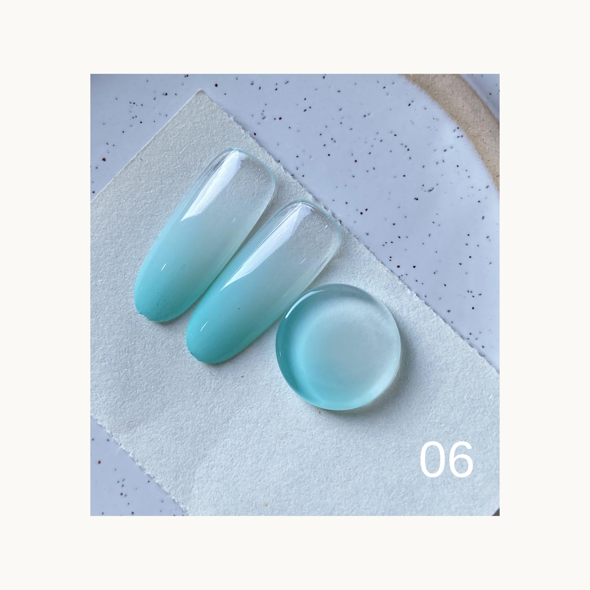 QINGYOU aqua-blue gradient gel swatches with a round sample, shade 06