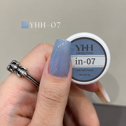 In-07 semi-transparent gel nail polish swatch in glossy blue lavender
