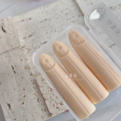 SHANWUNAIL Practice Fingers and Nail tips