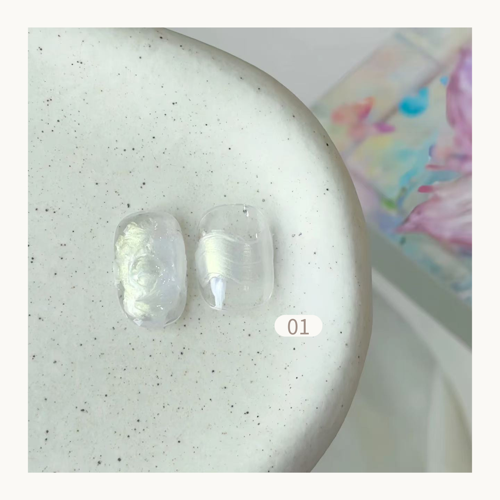 FloraMaster Champagne Iridescent Silk Wrap Nail Art Tips - Clear Press On Nails with Shimmery Gold Silk Effect, Transparent Short Oval Nail Art for Daily Wear
