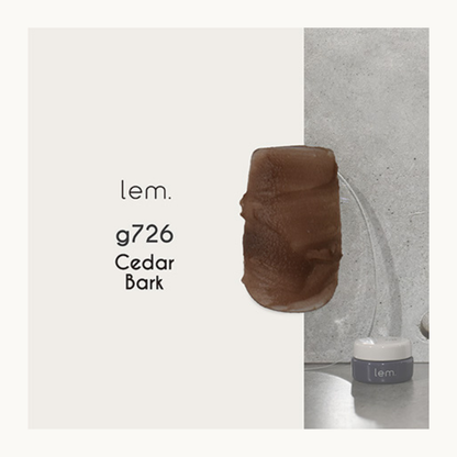 lem. Earth Scrub Gel g726 Cedar Bark nail polish swatch. Rich brown textured gel with a matte finish for wood-inspired nail art.