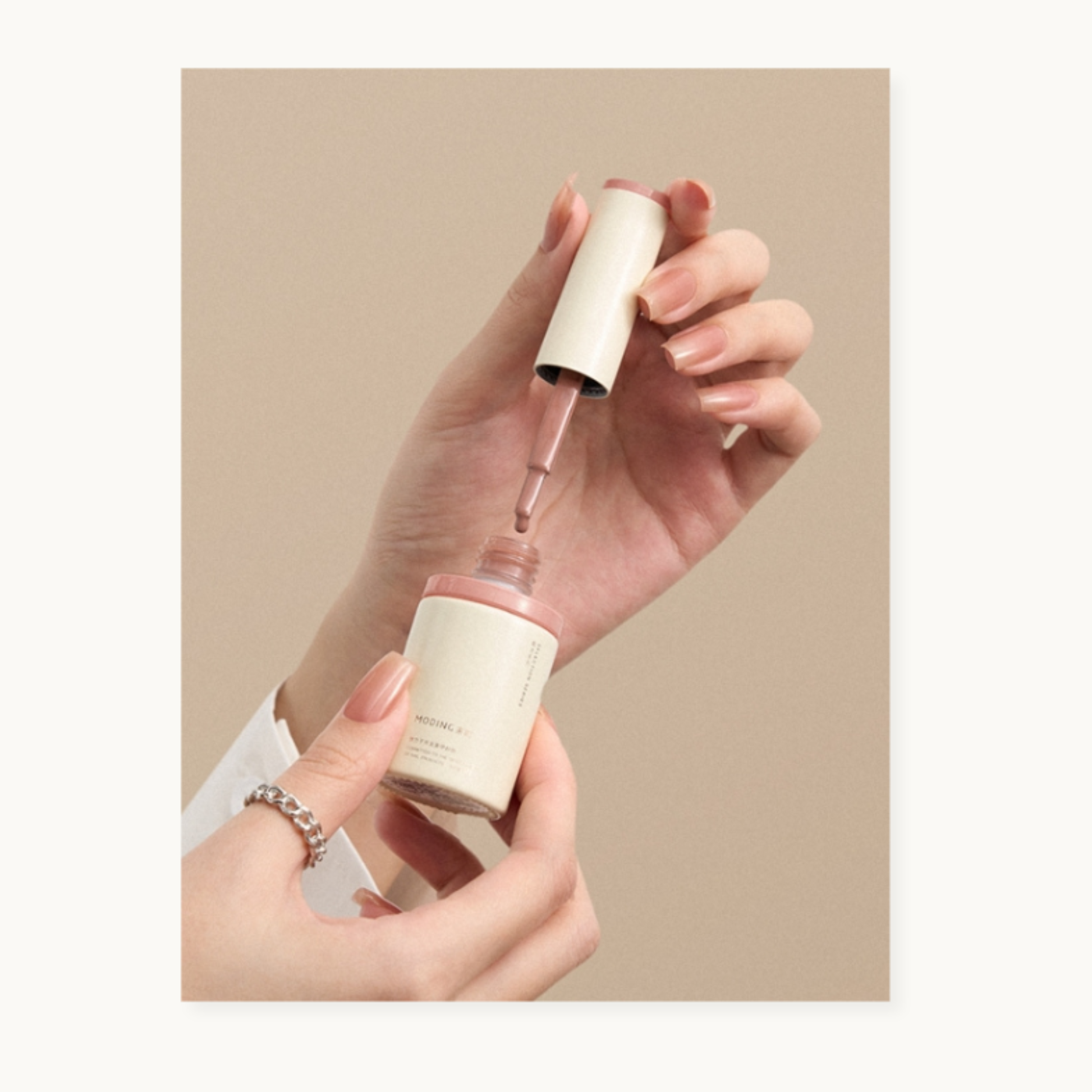 0-additive formula Moding wu serise Nail Gel – Smooth brush-on texture for professional manicure results, Vancouver Canada.