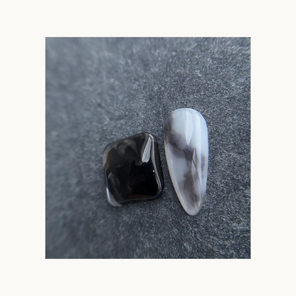 Black smoky marble effect created using QINGYOU black art ink on nail tips