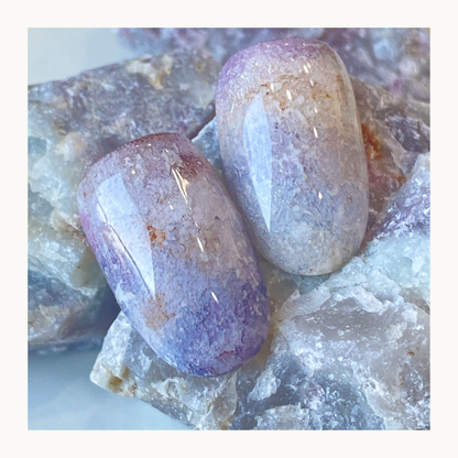 Qingyou blooming gel nail art creating purple marble stone effect nail design with watercolor texture