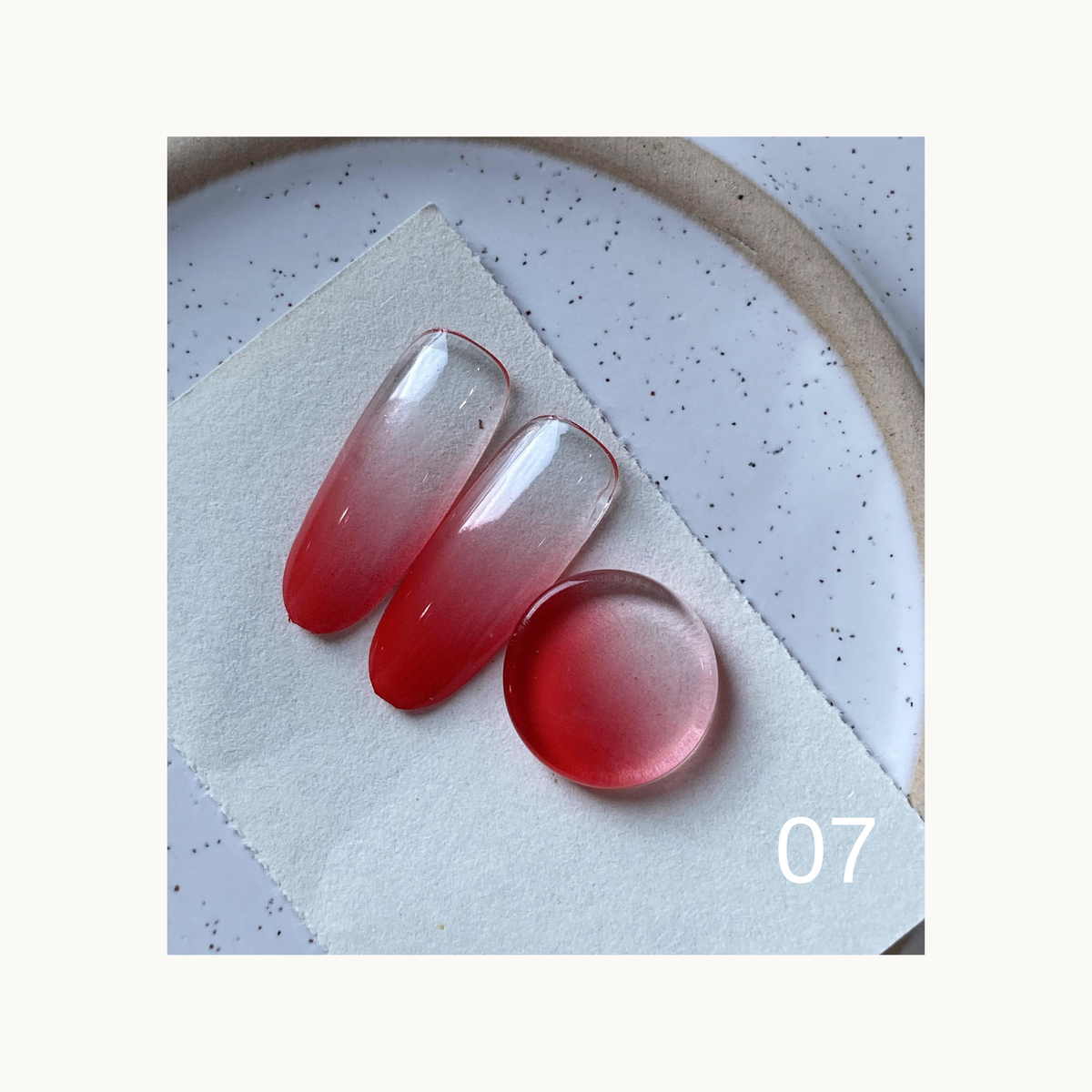 Cherry red gradient gel color swatches labeled 07