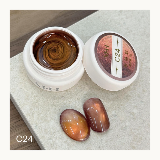 Copper Amber C24 cat-eye gel pot with two glossy nail swatches