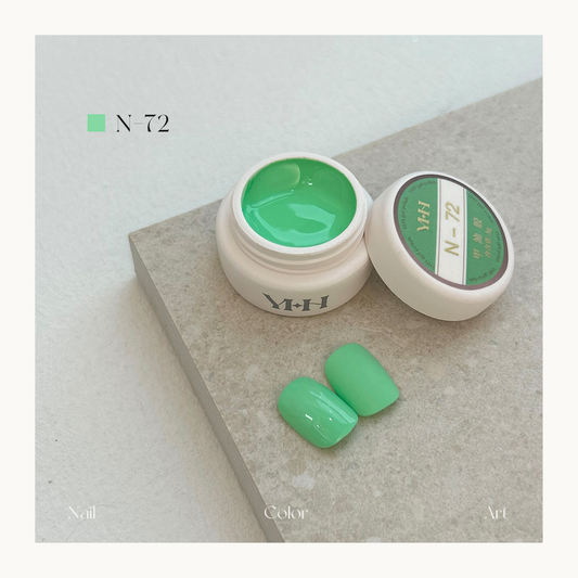 YHH N72 fresh grass green gel color pot with glossy and solid swatches