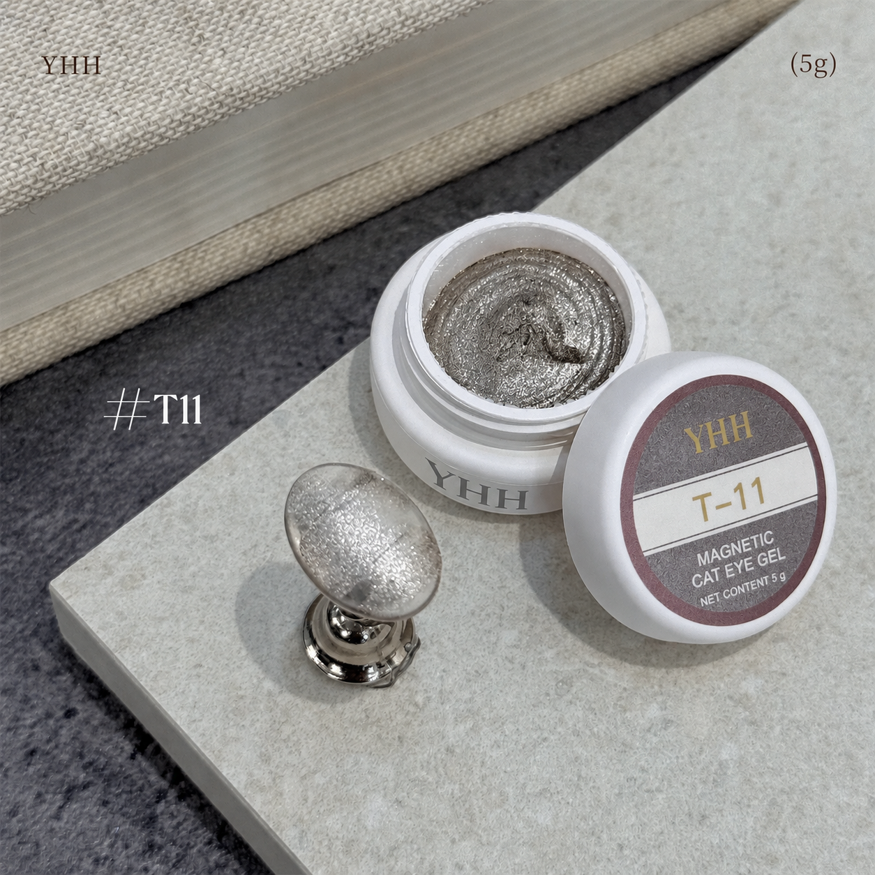 YHH T Series Magnetic Cat Eye Gel T11, 5 g pot with magnetic cat eye nail swatch