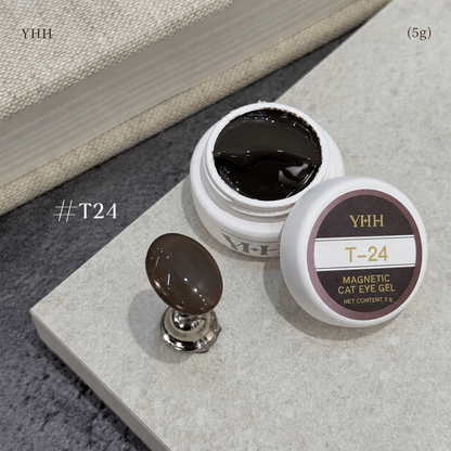 YHH T Series Magnetic Cat Eye Gel T24, 5 g pot with magnetic cat eye nail swatch