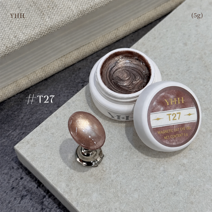 YHH T Series Magnetic Cat Eye Gel T27, 5 g pot with magnetic cat eye nail swatch