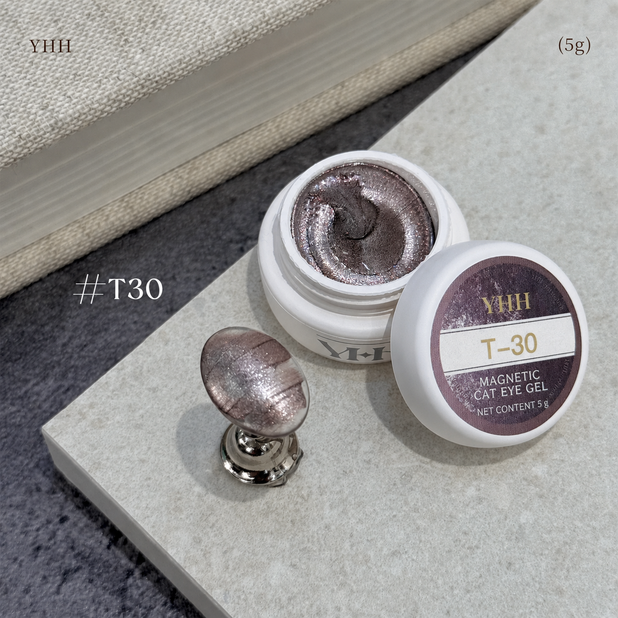 YHH T Series Magnetic Cat Eye Gel T30, 5 g pot with magnetic cat eye nail swatch