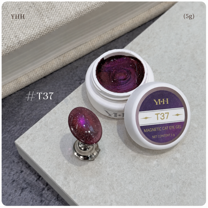 YHH T Series Magnetic Cat Eye Gel T37, 5 g pot with magnetic cat eye nail swatch