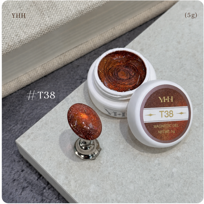 T38 magnetic cat-eye gel pot with copper glitter swatch