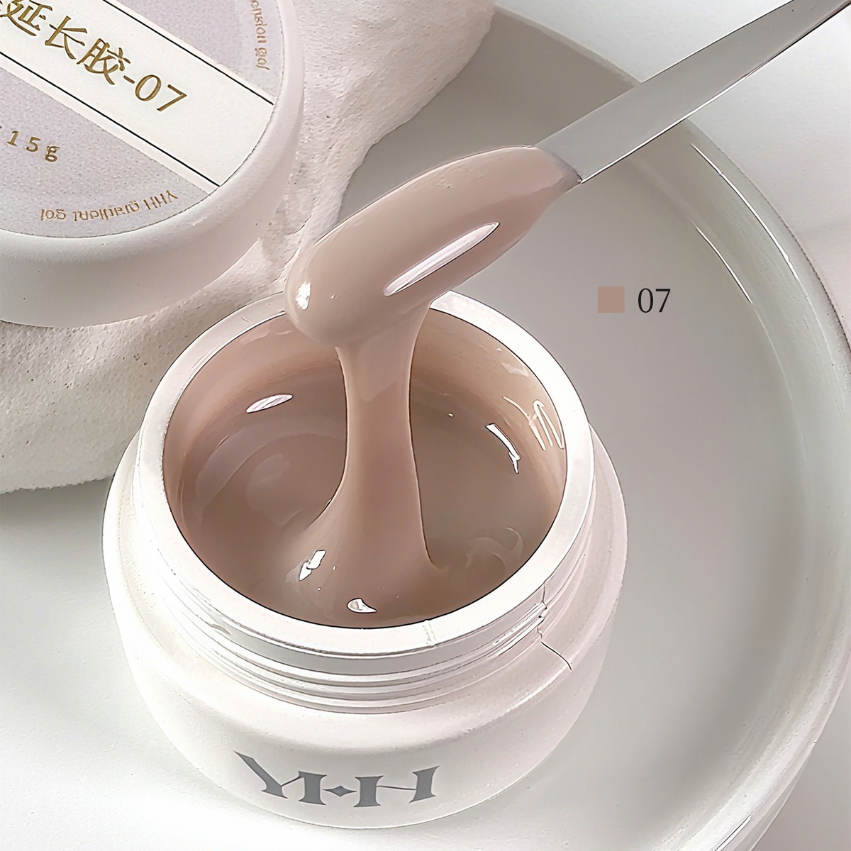 YHH Tinted Nude Builder Extension Gel 15g Shade 07 soft nude gel color and texture