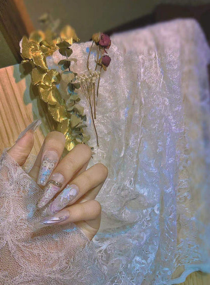 TOMONI x KILIG Rococo Collection