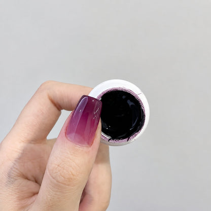 YHH Patting Painting Chrome-Rubbable Pot Gel 5g, shade P36 – black gel pot with painted nail swatch.